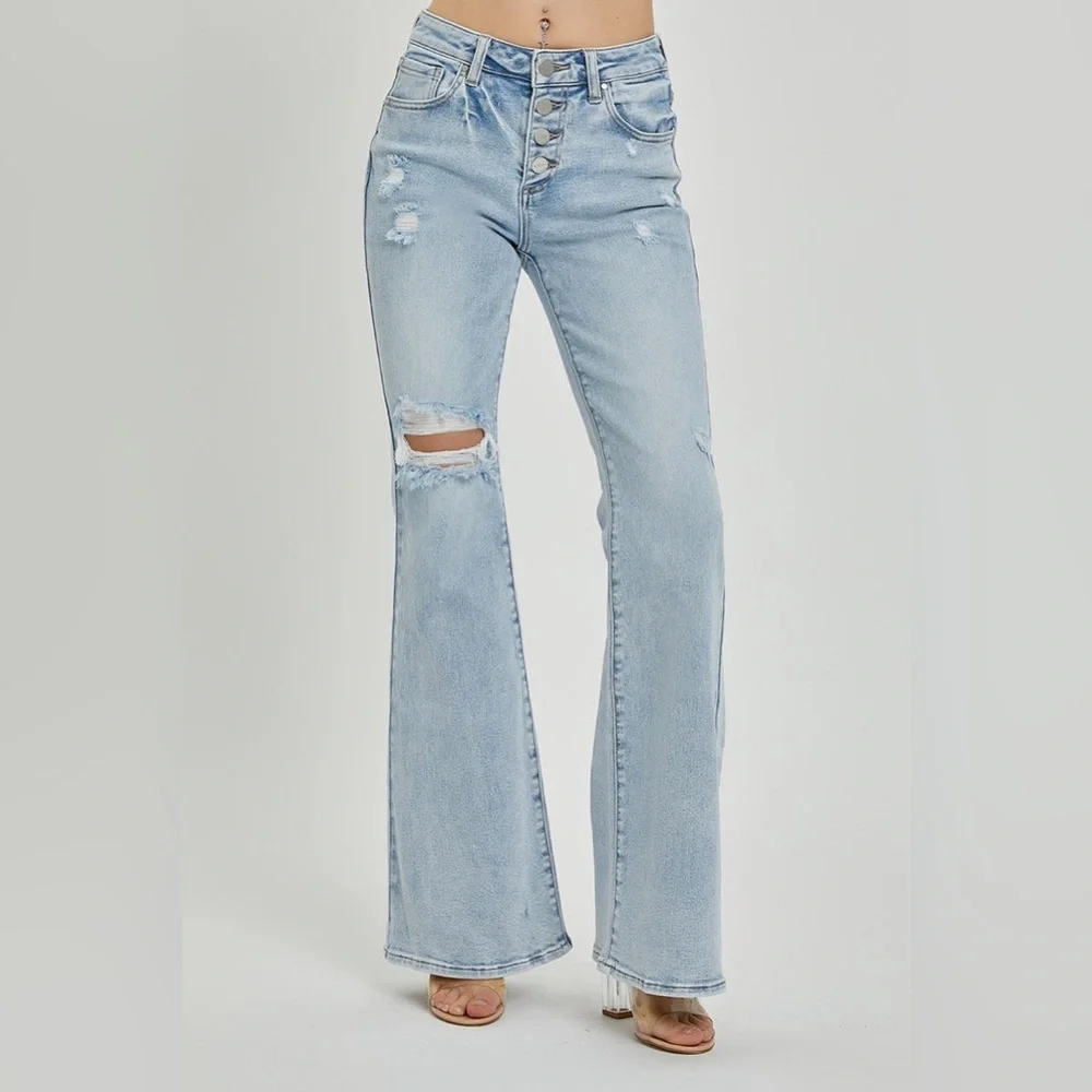 Mid Rise Button Fly Flare Jeans - Risen - Picture 6 of 6